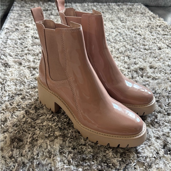 NEW Women's Dolce Vita Nude Patent Leather Ankle Boots - Sz. 9! - Picture 1 of 6